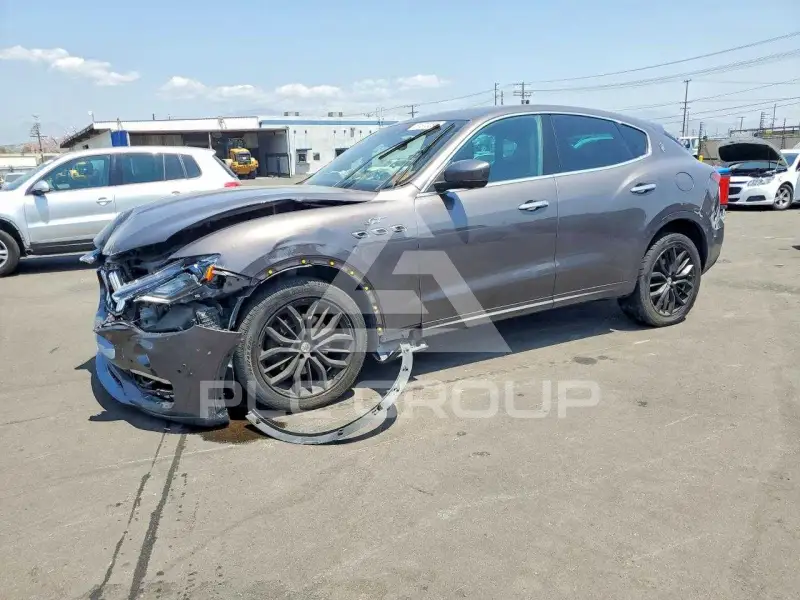 2022 Maserati  photo