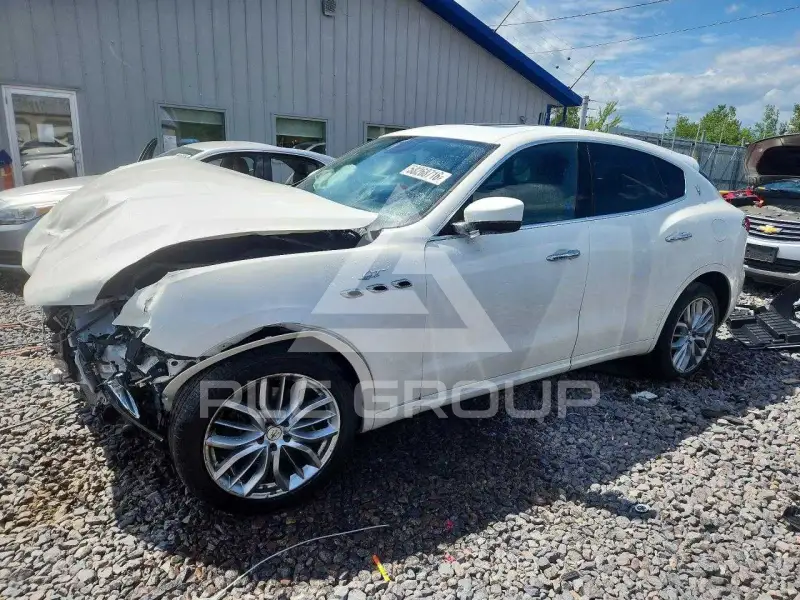 2022 Maserati LEVANTE фото