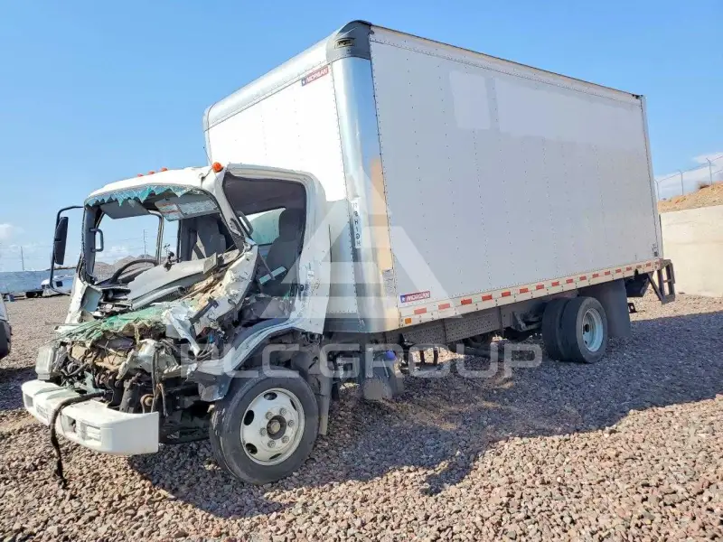 2022 Isuzu NPR фото