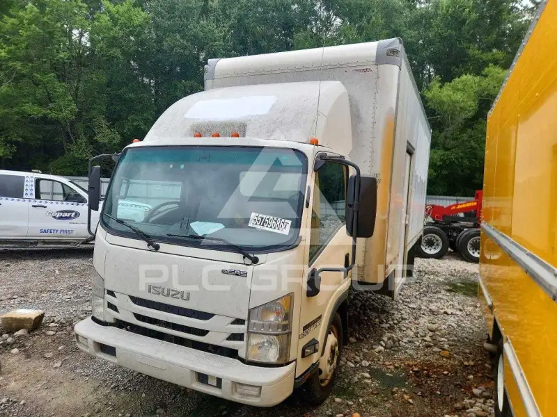 2022 Isuzu NPR photo