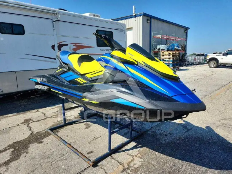 2022 Yamaha  фото