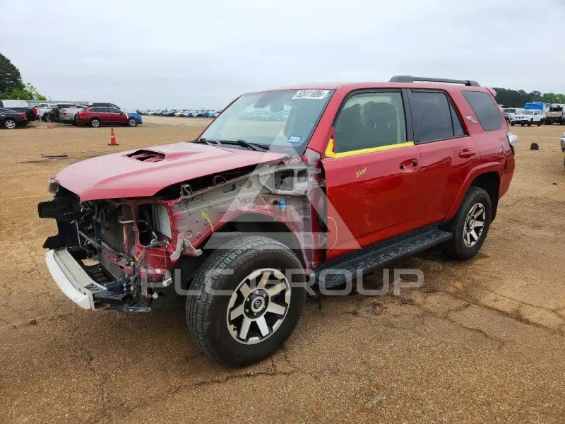 2022 Toyota 4 RUNNER фото