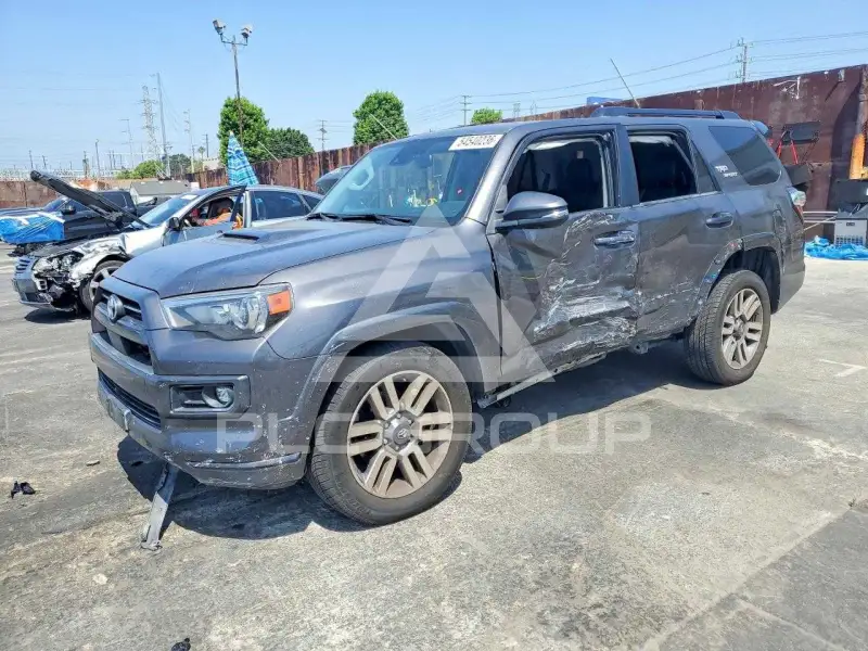2022 Toyota 4 RUNNER фото