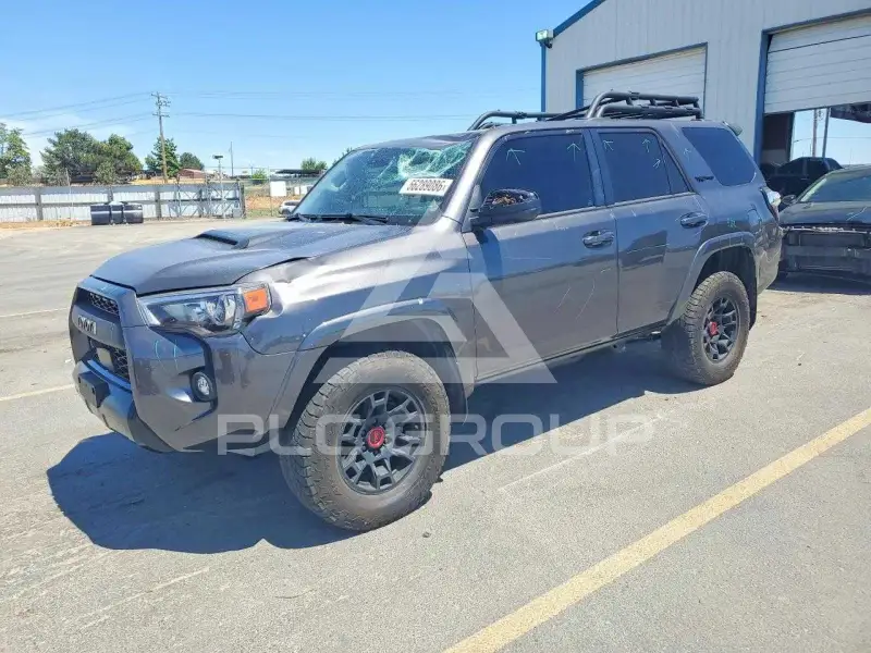 2022 Toyota 4 RUNNER фото