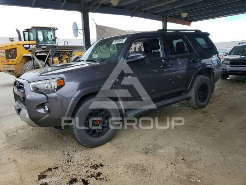 2022 Toyota 4 RUNNER фото