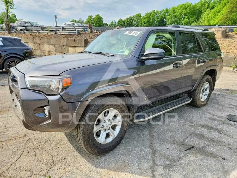 2022 Toyota 4 RUNNER фото