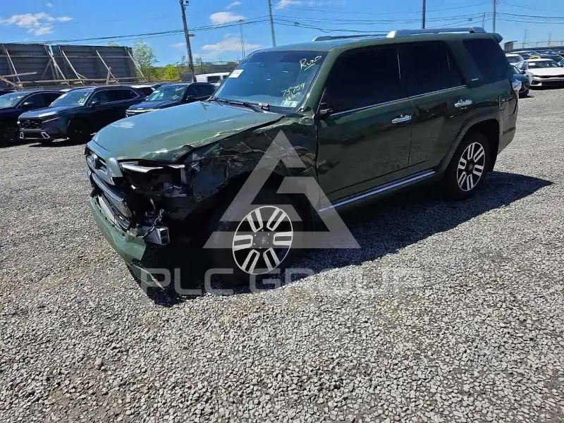 2022 Toyota 4 RUNNER photo