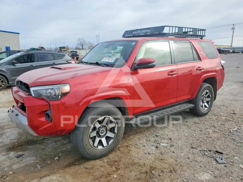 2022 Toyota 4 RUNNER photo