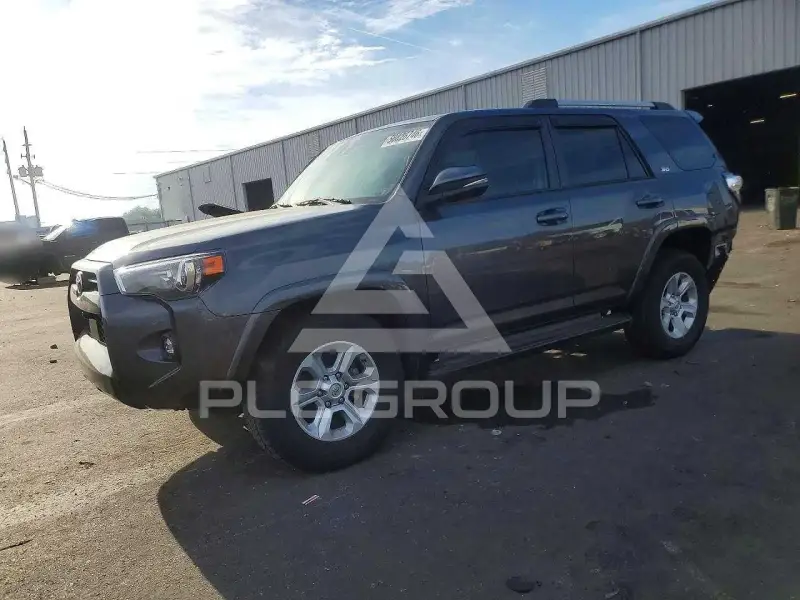 2022 Toyota 4 RUNNER photo