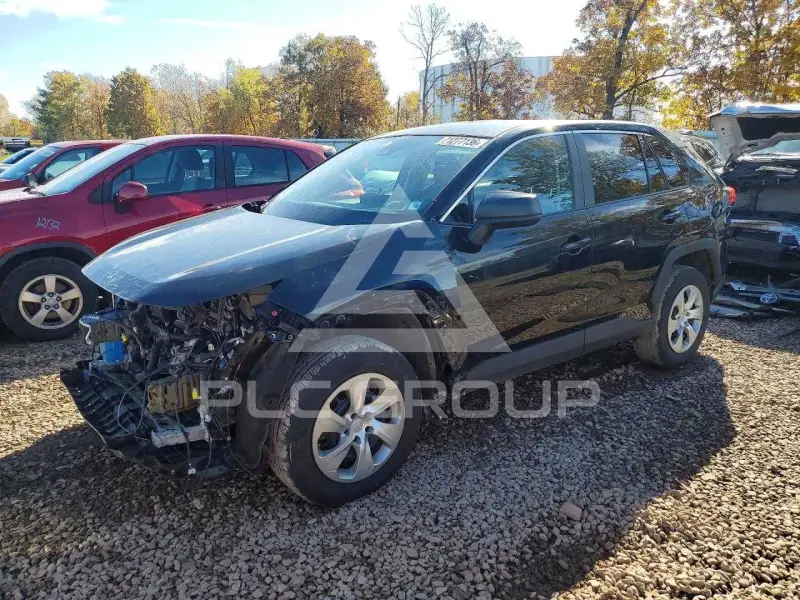 2022 Toyota RAV4 фото