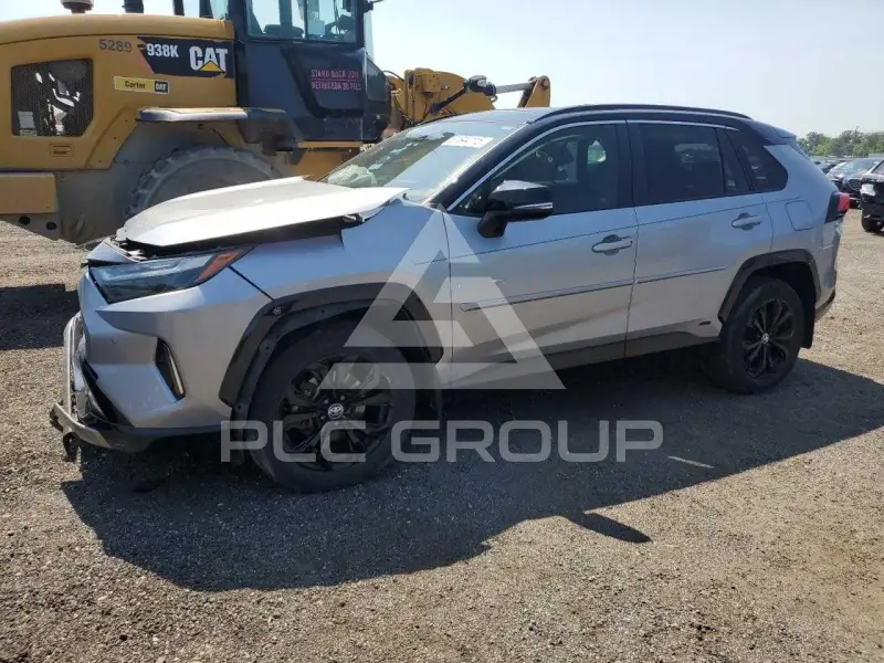 2022 Toyota RAV4 фото