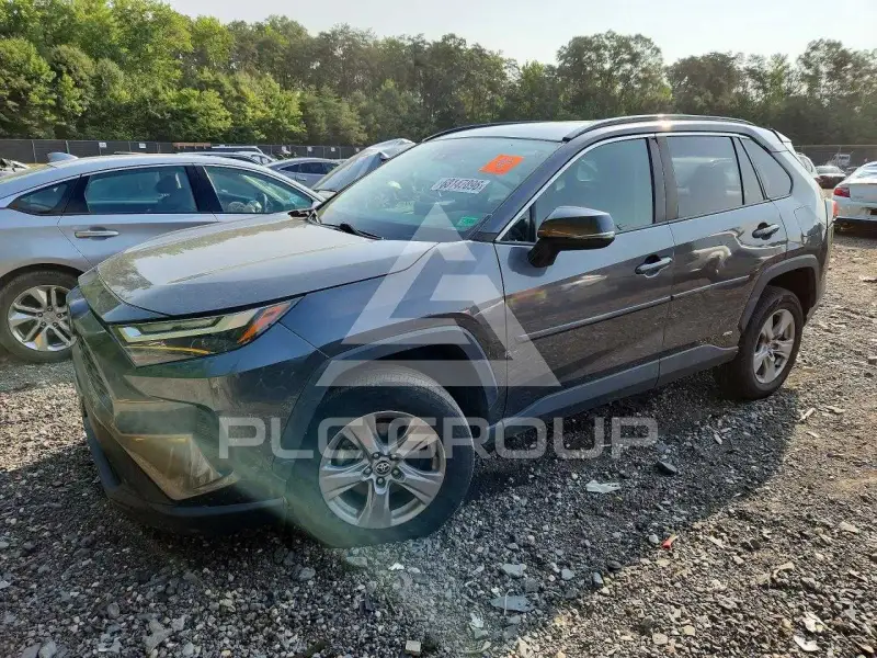 2022 Toyota RAV4 фото