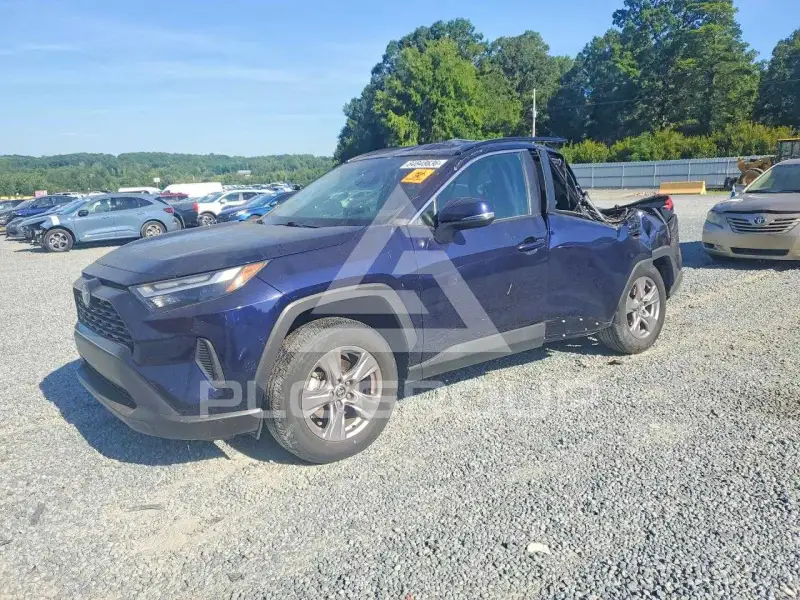2022 Toyota RAV4 фото