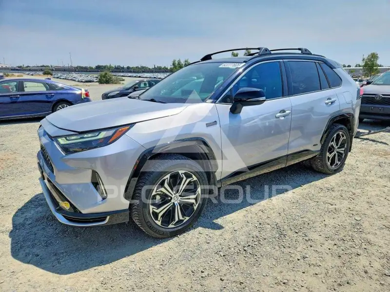 2022 Toyota RAV4 фото