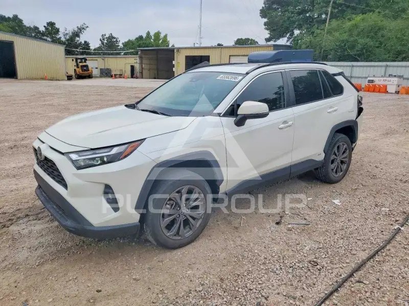 2022 Toyota RAV4 фото