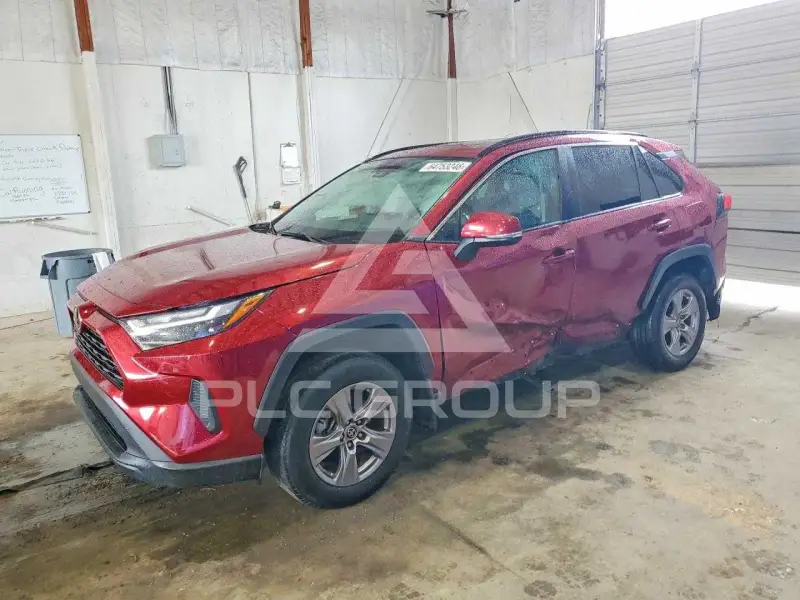 2022 Toyota RAV4 фото