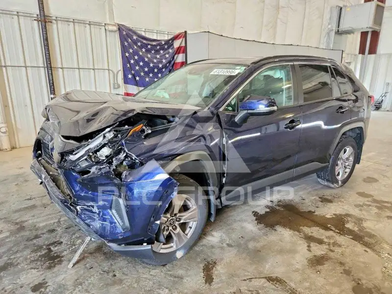 2022 Toyota RAV4 фото