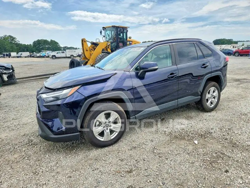 2022 Toyota RAV4 фото
