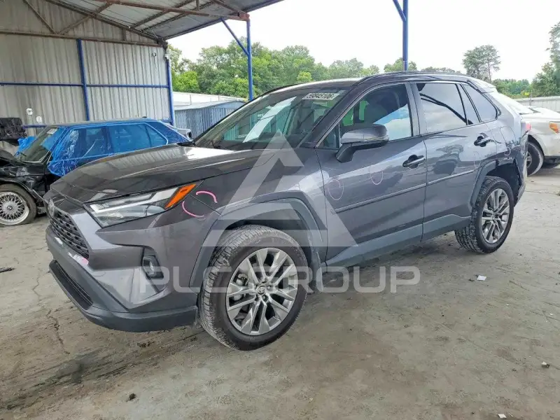 2022 Toyota RAV4 photo