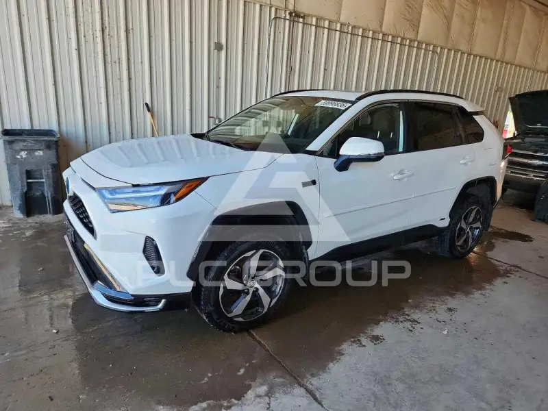 2022 Toyota RAV4 photo