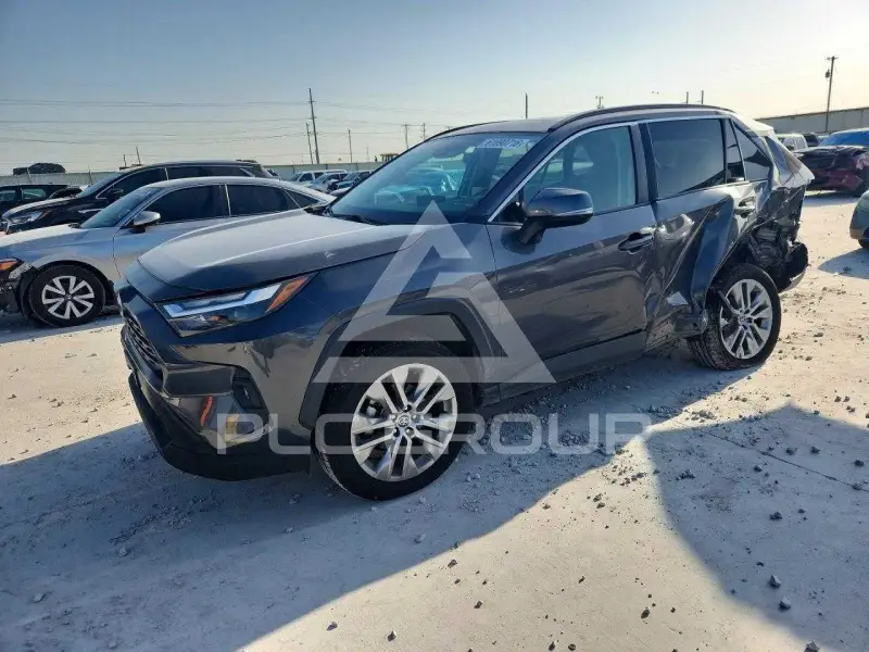 2022 Toyota RAV4 photo