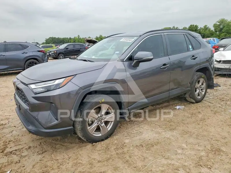 2022 Toyota RAV4 фото