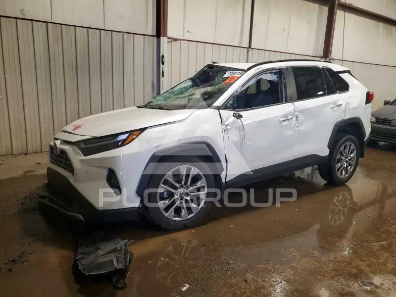 2022 Toyota RAV4 фото