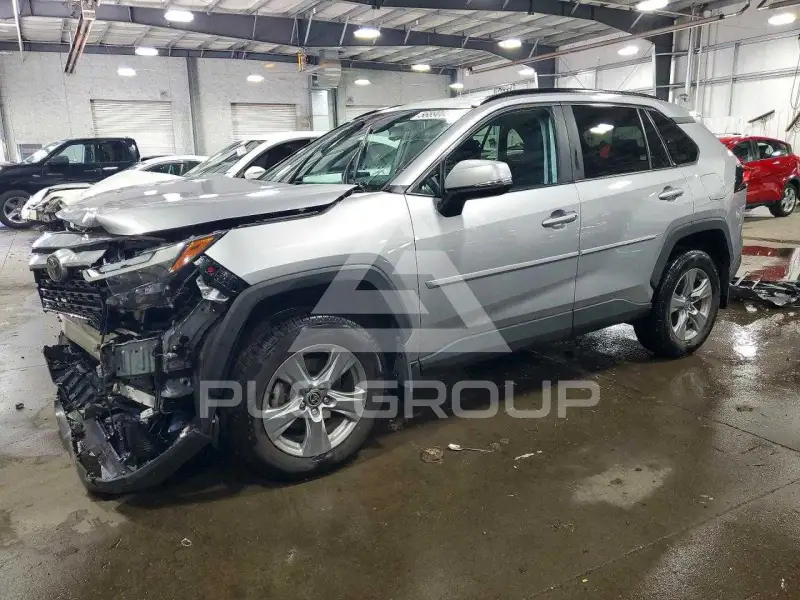 2022 Toyota RAV4 photo