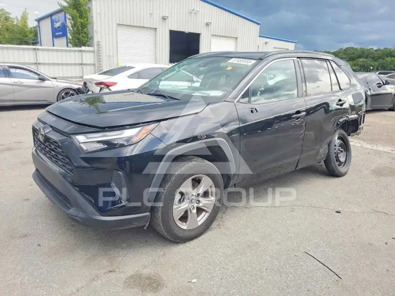 2022 Toyota RAV4 фото