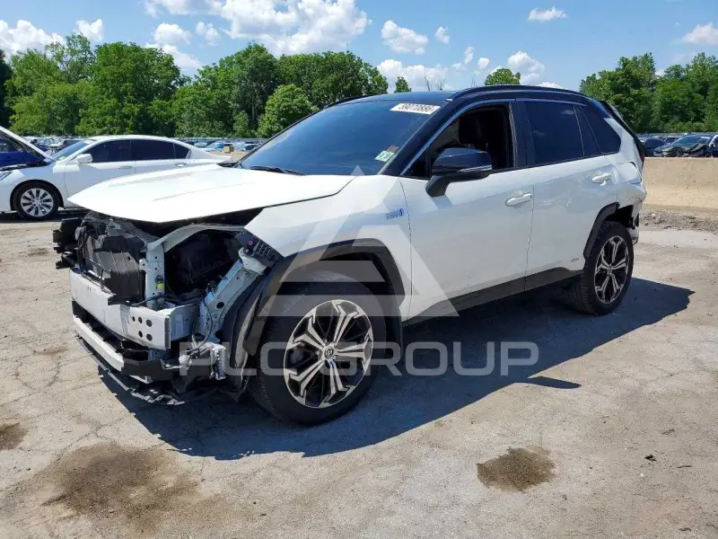 2022 Toyota RAV4 фото