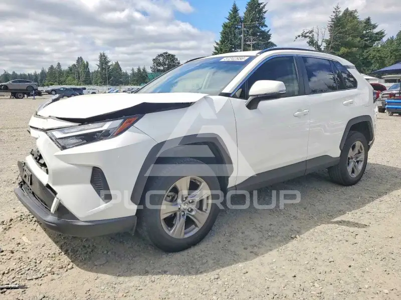 2022 Toyota RAV4 фото