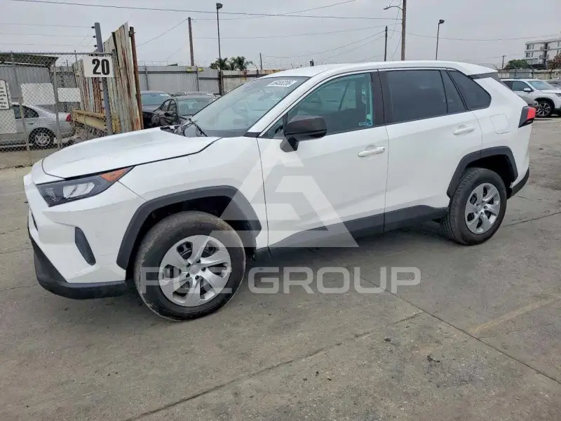 2022 Toyota RAV4 фото