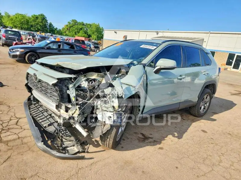 2022 Toyota RAV4 photo