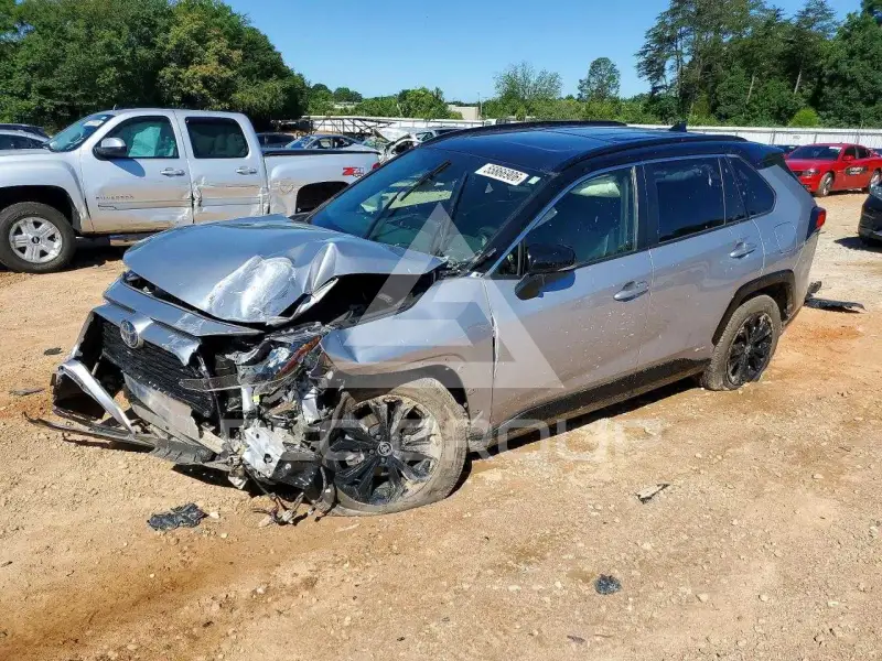 2022 Toyota RAV4 фото