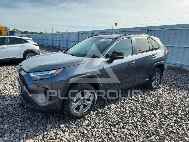 2022 Toyota RAV4 фото