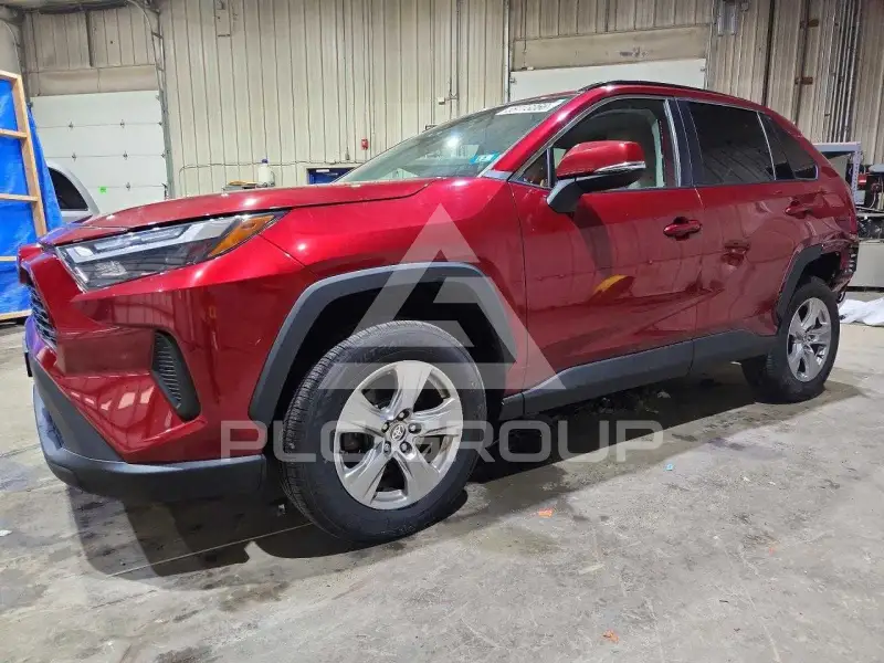 2022 Toyota RAV4 фото