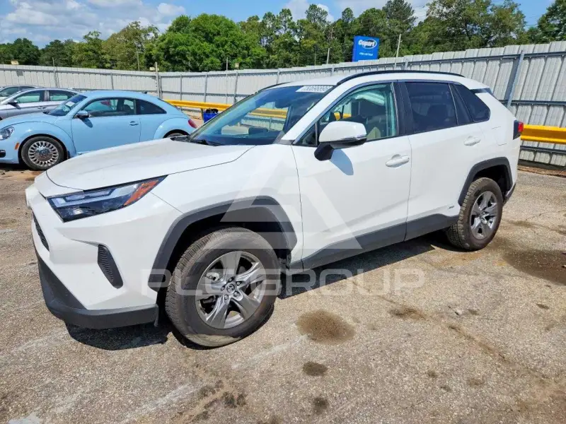 2022 Toyota RAV4 photo