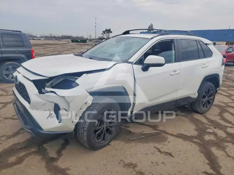 2022 Toyota RAV4 фото