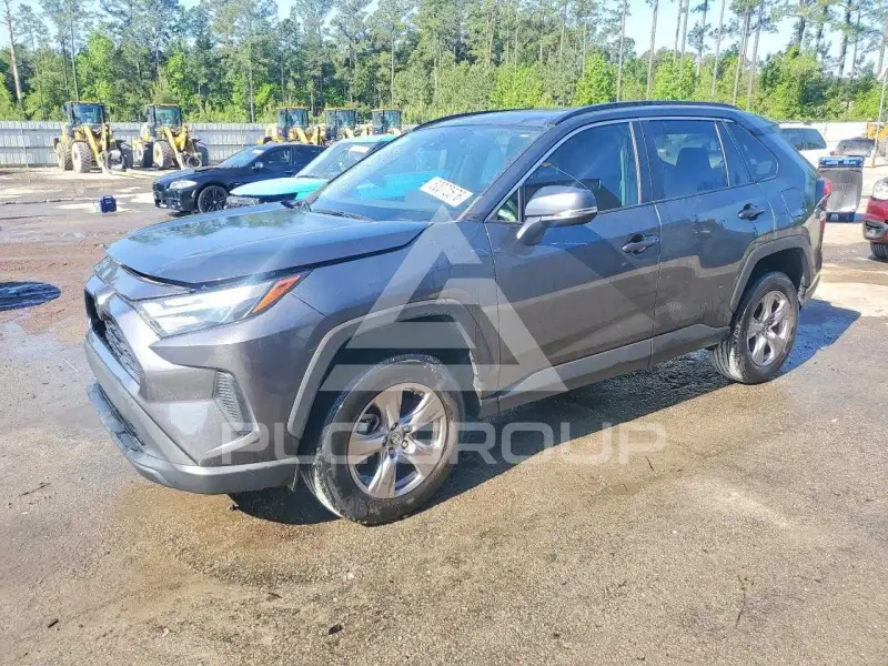 2022 Toyota RAV4 фото