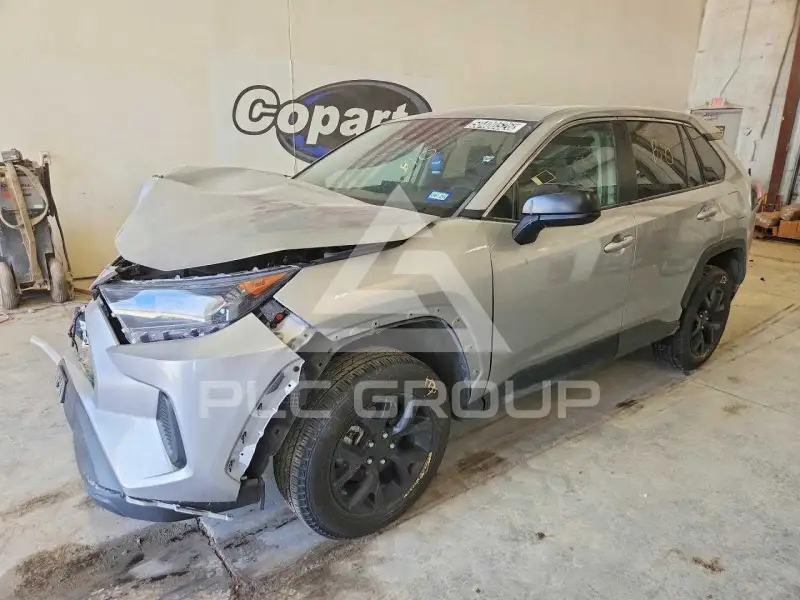 2022 Toyota RAV4 фото