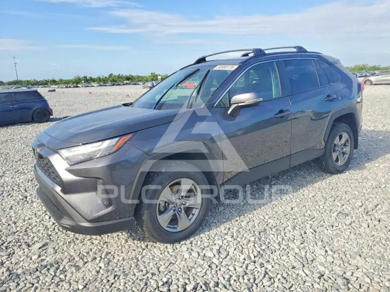 2022 Toyota RAV4 photo
