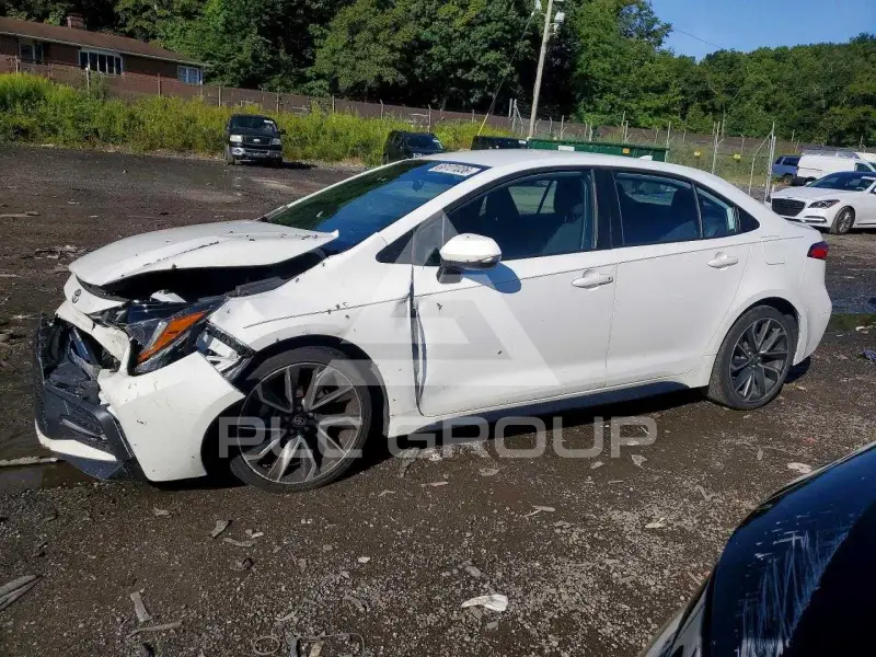 2022 Toyota COROLLA photo