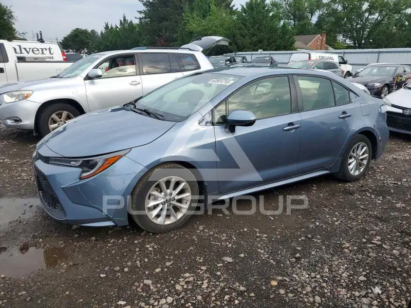 2022 Toyota COROLLA фото
