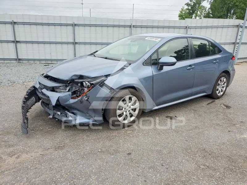 2022 Toyota COROLLA фото