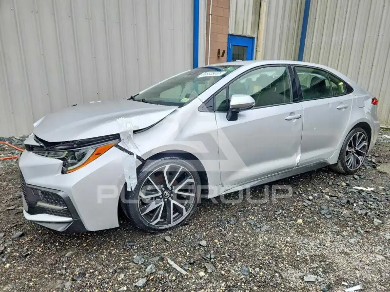 2022 Toyota COROLLA фото