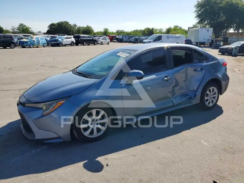 2022 Toyota COROLLA фото