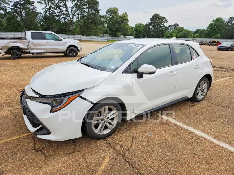 2022 Toyota COROLLA фото