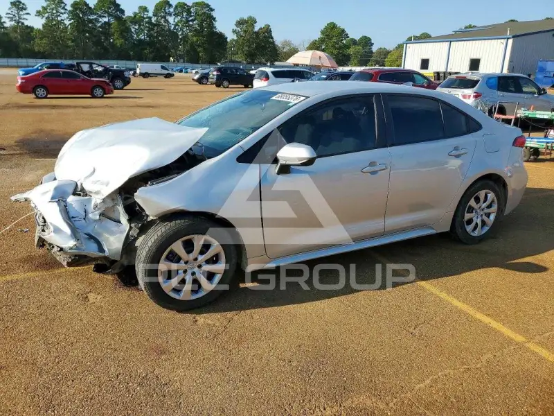 2022 Toyota COROLLA фото