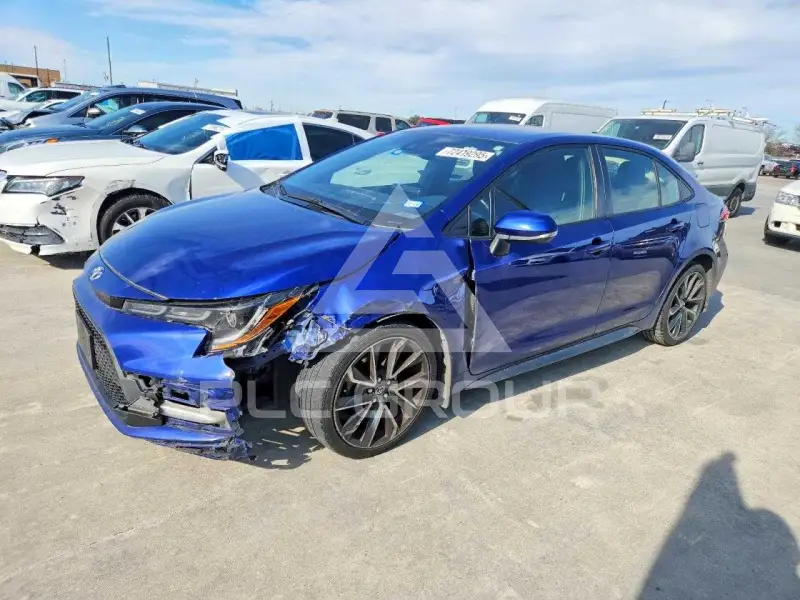 2022 Toyota COROLLA фото