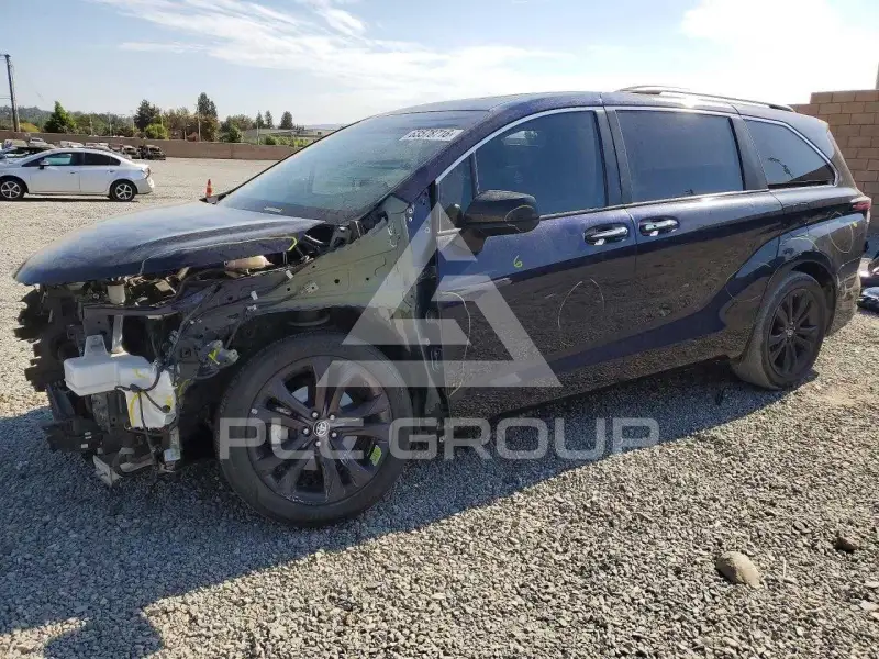 2022 Toyota SIENNA фото